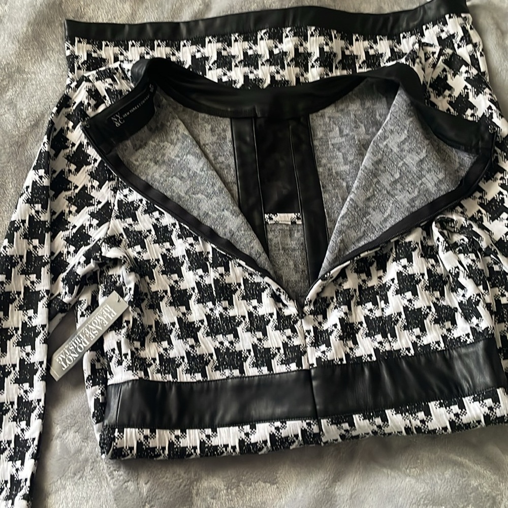 Dress NEW - Picture 4 of 13